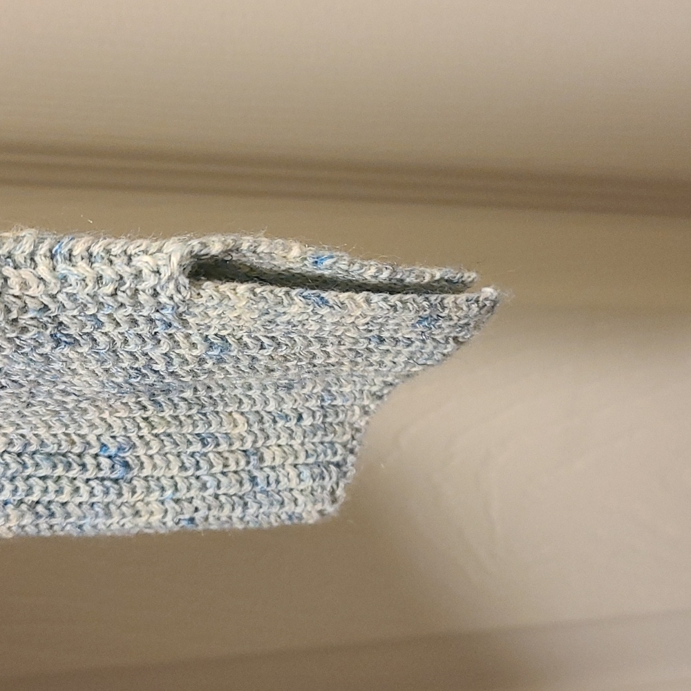 Lilla P Sweater. WSW1 - Picture 3 of 5